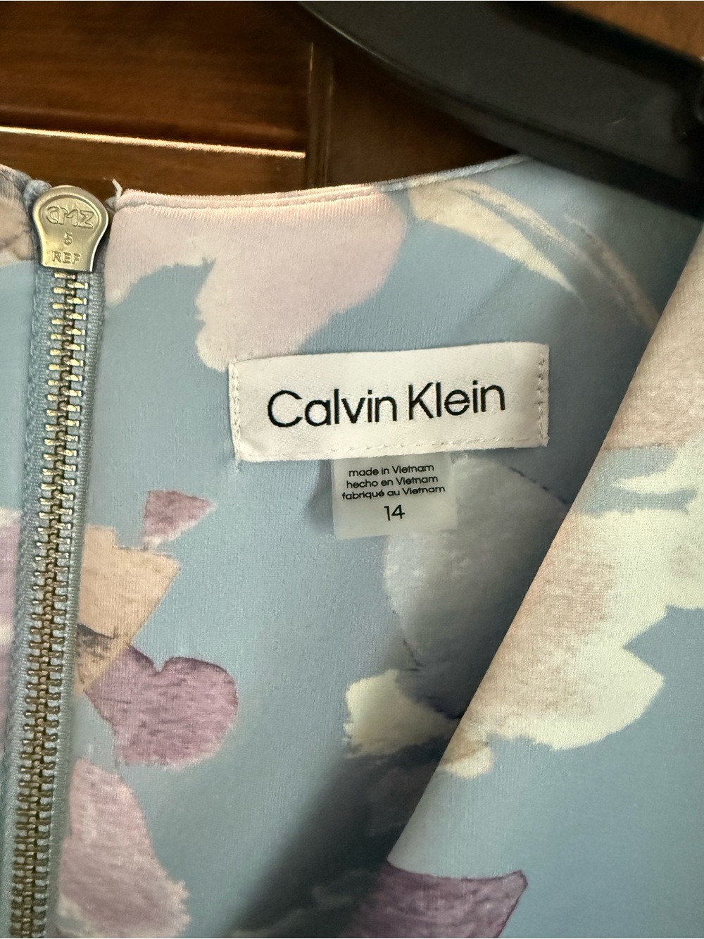 Calvin Klein Pastel Floral V-Neck Midi Dress - Picture 2 of 5